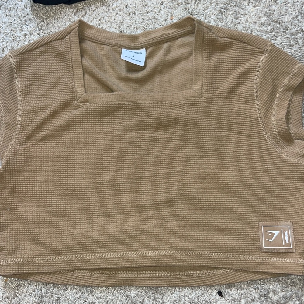 Square neck Gymshark crop top